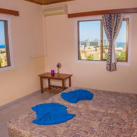 Aparthotel Windmills Protaras